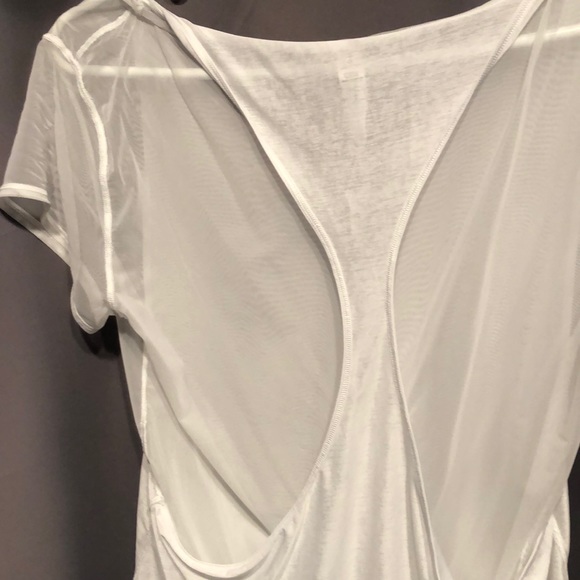 Lululemon Short Sleeve Top - Picture 5 of 5